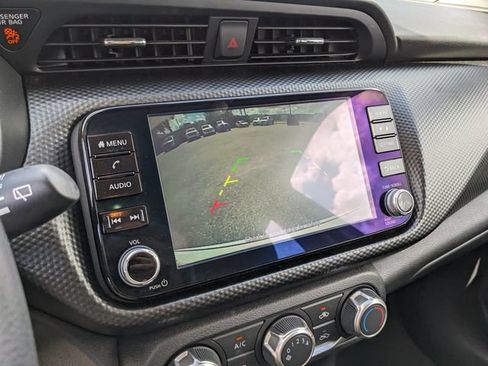Used 2023 Nissan Kicks SV FWD image 27