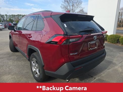 Used 2024 Toyota RAV4 LE image 4