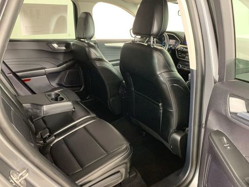 Used 2022 Ford Escape SEL image 34