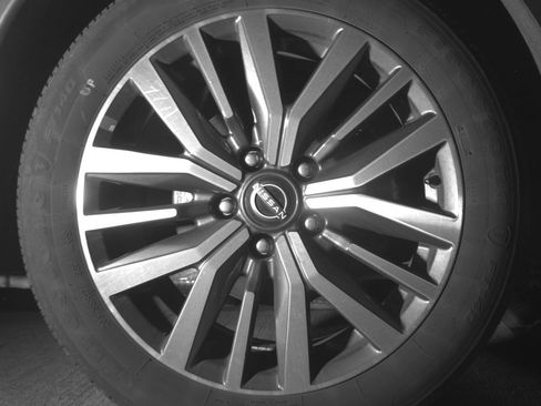 Used 2024 Nissan Kicks SV image 13