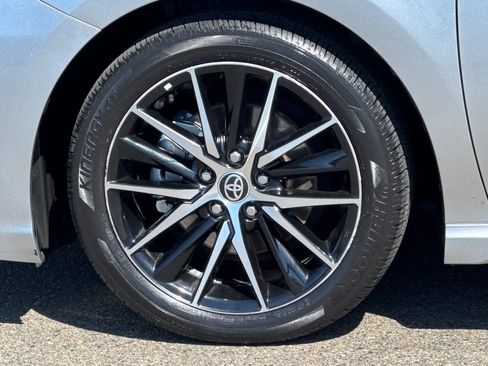 Used 2023 Toyota Camry SE w/ Convenience Package FWD image 29