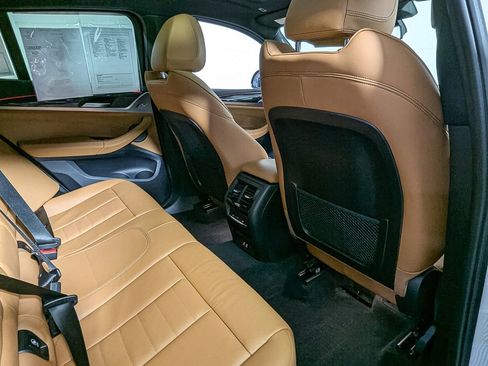 Used 2021 BMW X4 xDrive30i w/ M Sport Package image 41