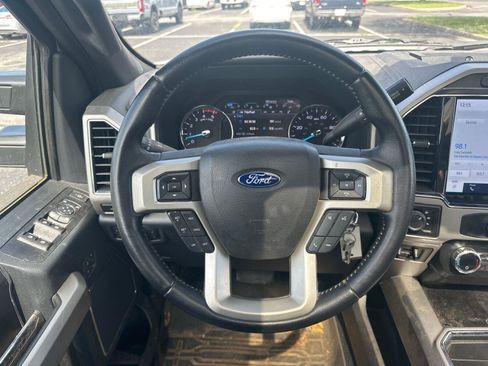 Used 2022 Ford F350 Lariat w/ Chrome Package AWD/4WD image 15