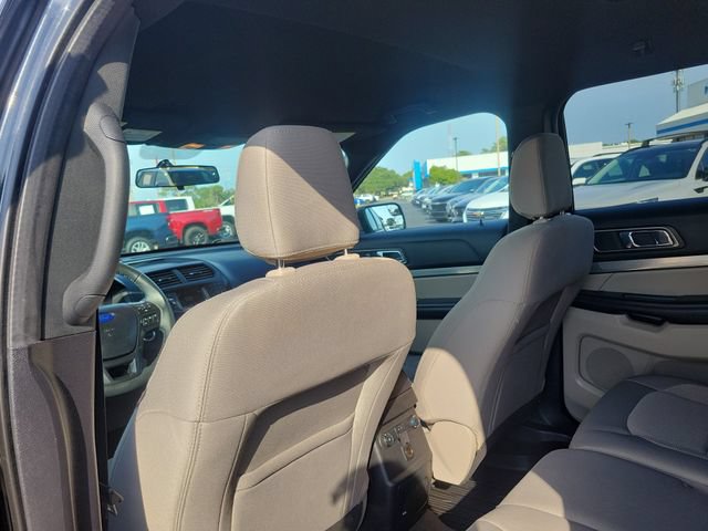 Used 2018 Ford Explorer XLT AWD/4WD image 23