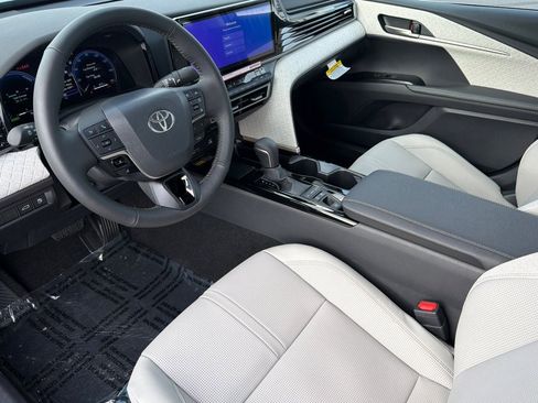 New 2026 Toyota Camry XLE image 11