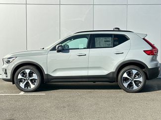 New 2026 Volvo XC40 B5 Plus w/ Protection Package Premier video 2