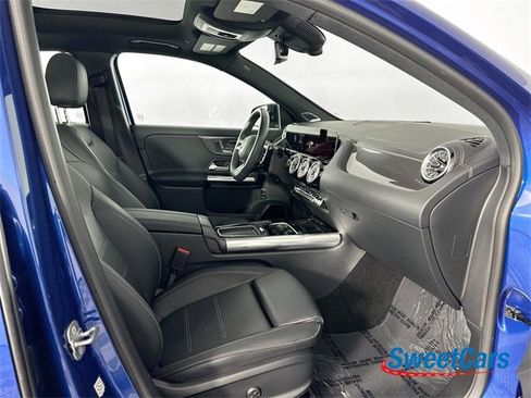 Used 2024 Mercedes-Benz GLA 35 AMG 4MATIC image 10