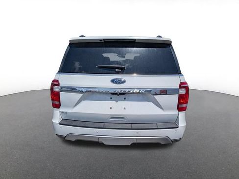 Used 2021 Ford Expedition XLT AWD/4WD image 4