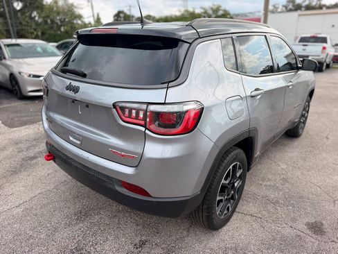 Used 2019 Jeep Compass Trailhawk AWD/4WD image 6
