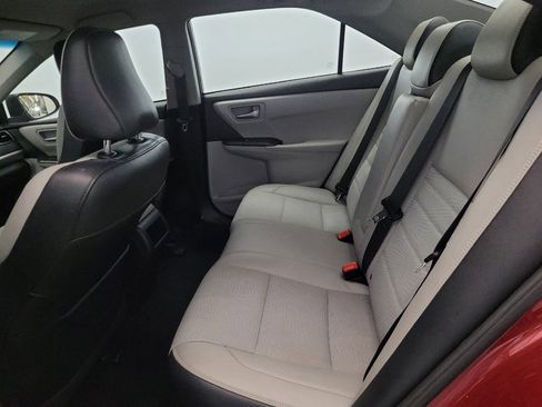 Used 2017 Toyota Camry SE FWD image 18