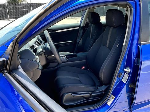 Used 2018 Honda Civic EX image 8
