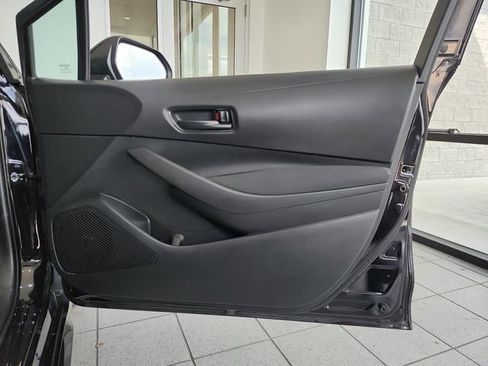 Used 2023 Toyota Corolla LE FWD image 22