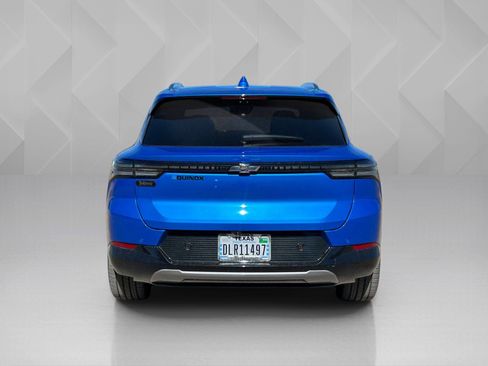 New 2025 Chevrolet Equinox EV LT w/ Convenience Package II image 6