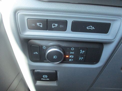 Used 2021 Ford F150 XLT w/ Equipment Group 302A High AWD/4WD image 20