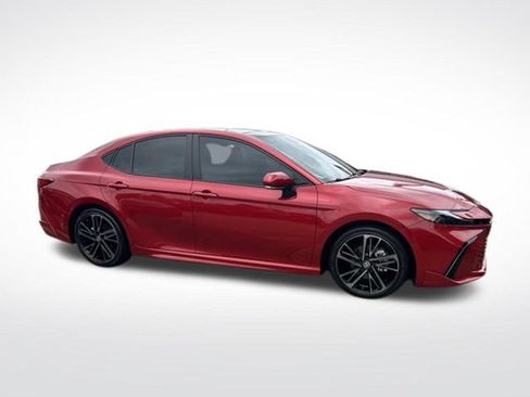 Used 2025 Toyota Camry XSE w/ Premium Package FWD image 8