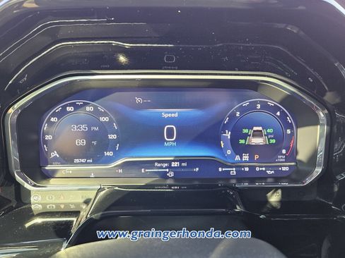 Used 2024 Chevrolet Silverado 1500 LT Trail Boss w/ Convenience Package II image 21