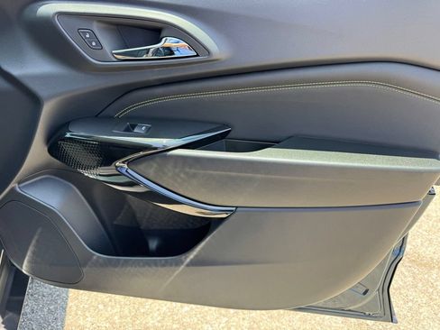 New 2026 Chevrolet Trax LT w/ Driver Confidence Package FWD image 9