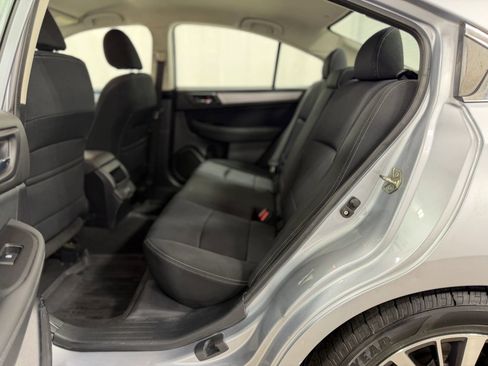 Used 2019 Subaru Legacy 2.5i Premium AWD/4WD image 35
