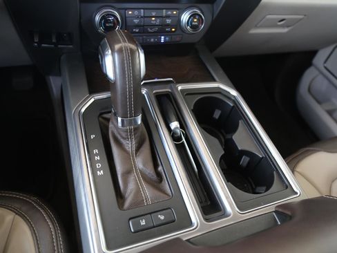 Used 2019 Ford F150 Limited image 37