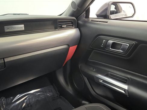 Used 2021 Ford Mustang GT RWD image 21