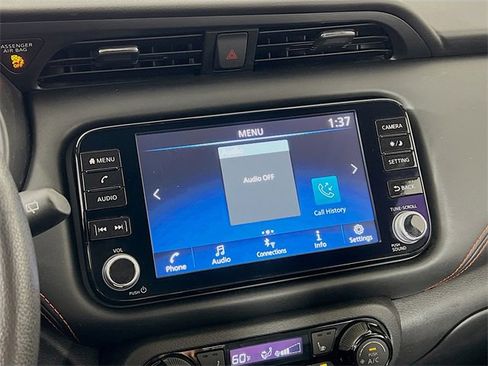 Used 2024 Nissan Kicks SR w/ SR Premium Package image 17