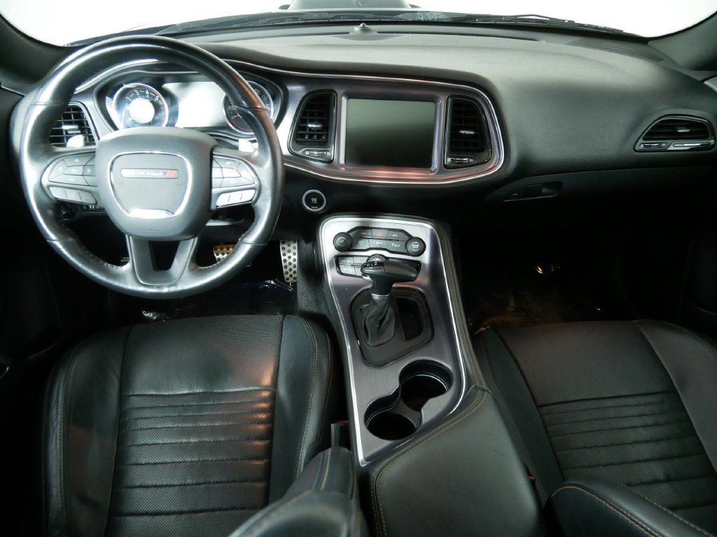 Used 2016 Dodge Challenger R/T Plus RWD image 19