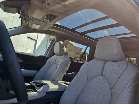 New 2026 Toyota Grand Highlander AWD image 22