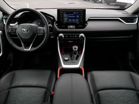 Certified 2022 Toyota RAV4 Adventure w/ Convenience Package AWD/4WD image 10