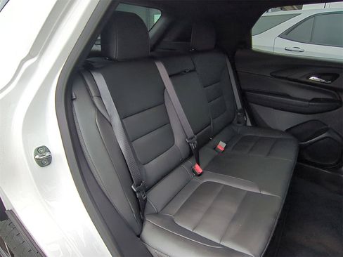 Certified 2023 Chevrolet TrailBlazer ACTIV w/ Convenience Package image 22