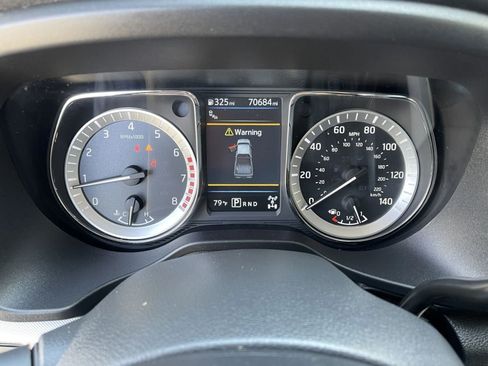 Used 2019 Nissan Titan PRO-4X w/ Pro-4x Utility Package AWD/4WD image 26