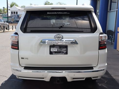 Used 2015 Toyota 4Runner Limited AWD/4WD image 4