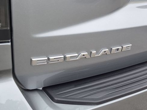 Certified 2025 Cadillac Escalade Sport Platinum AWD/4WD image 33