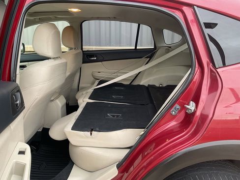 Used 2014 Subaru Crosstrek 2.0i Premium w/ Moonroof Package image 18