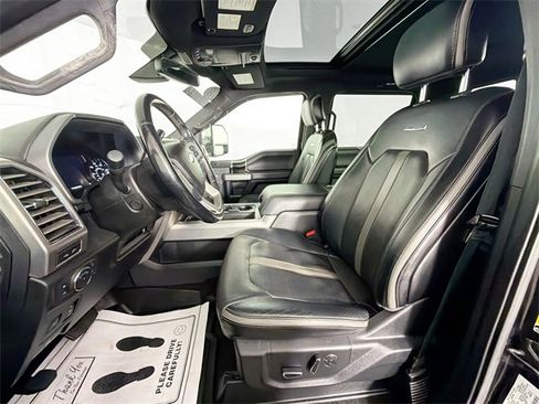 Used 2018 Ford F250 Platinum w/ Platinum Ultimate Package image 21