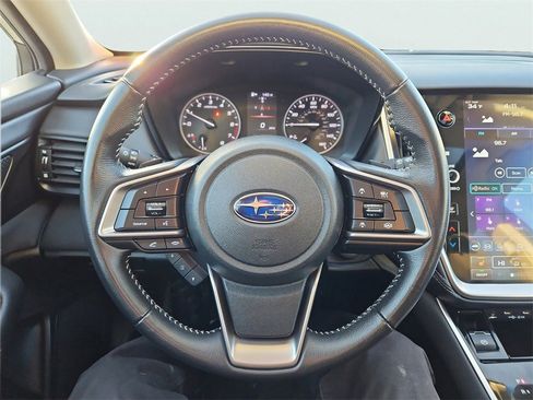 Used 2022 Subaru Outback Premium image 31