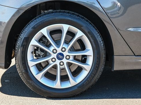 Used 2020 Ford Fusion Energi Titanium image 10