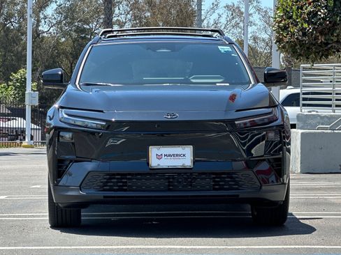 New 2026 Toyota C-HR AWD/4WD image 7