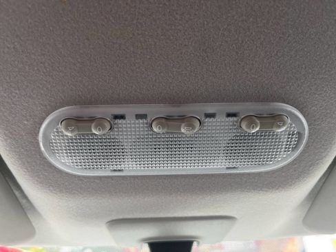 Used 2014 Nissan Cube 1.8 SL w/ SL Preferred Package image 25