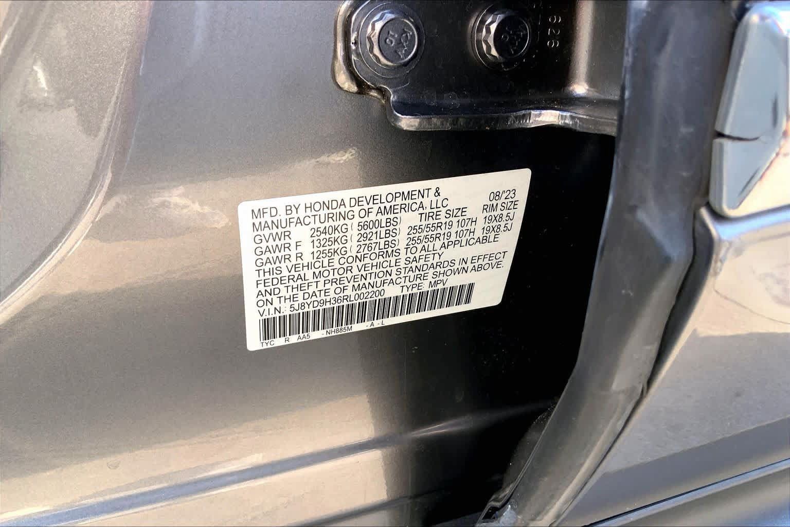 Used 2024 Acura MDX FWD image 35