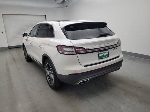 Used 2019 Lincoln Nautilus Reserve AWD/4WD image 5