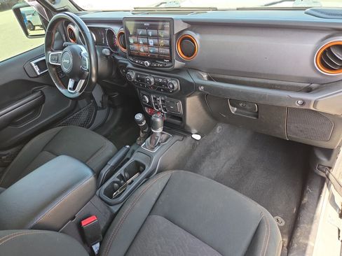 Used 2021 Jeep Gladiator Mojave AWD/4WD image 18