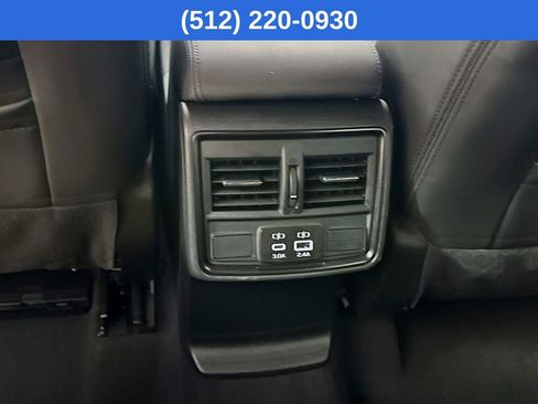 Certified 2025 Subaru Forester Limited image 31