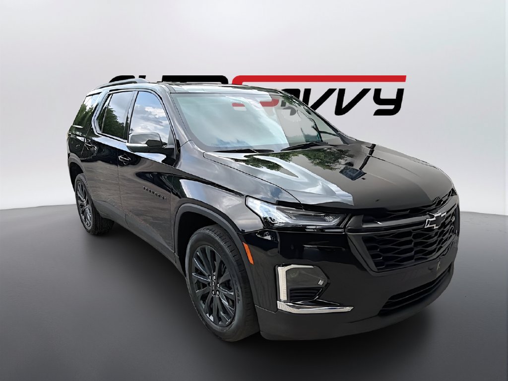 Used 2023 Chevrolet Traverse RS FWD image 1