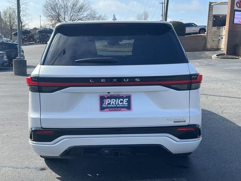 Used 2025 Lexus TX 500h AWD w/ Technology Package image 6