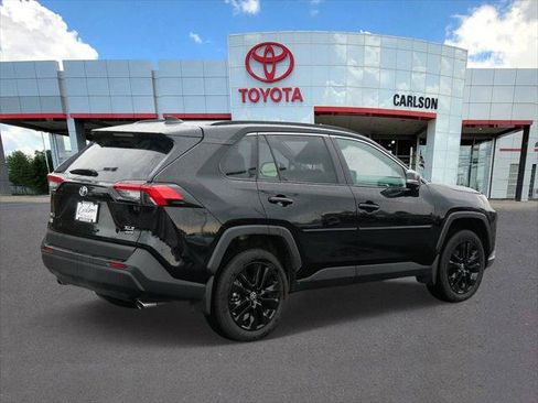 Certified 2023 Toyota RAV4 XLE Premium AWD/4WD image 5