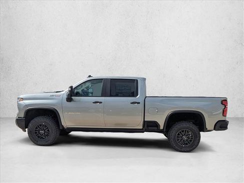New 2026 Chevrolet Silverado 2500 ZR2 AWD/4WD image 5