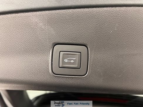 Used 2026 Chevrolet TrailBlazer RS w/ Convenience Package FWD image 33