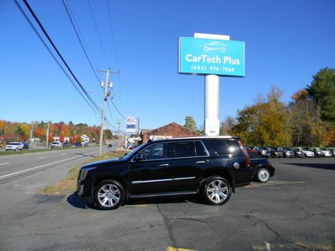 Used 2017 Cadillac Escalade Luxury image 9