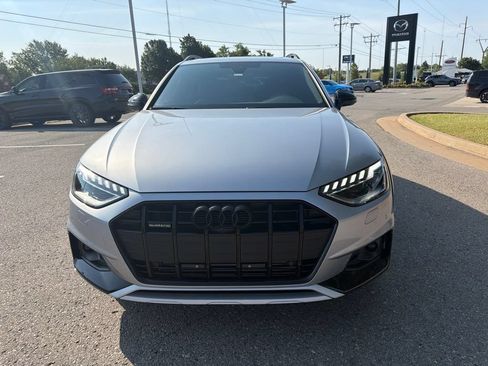 Used 2023 Audi A4 2.0T allroad Premium Plus AWD/4WD image 2