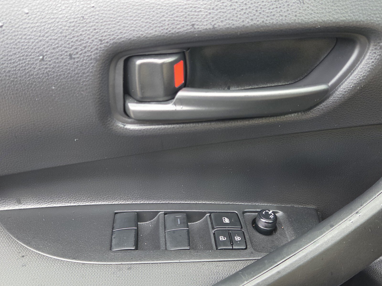 Certified 2025 Toyota Corolla LE FWD image 12